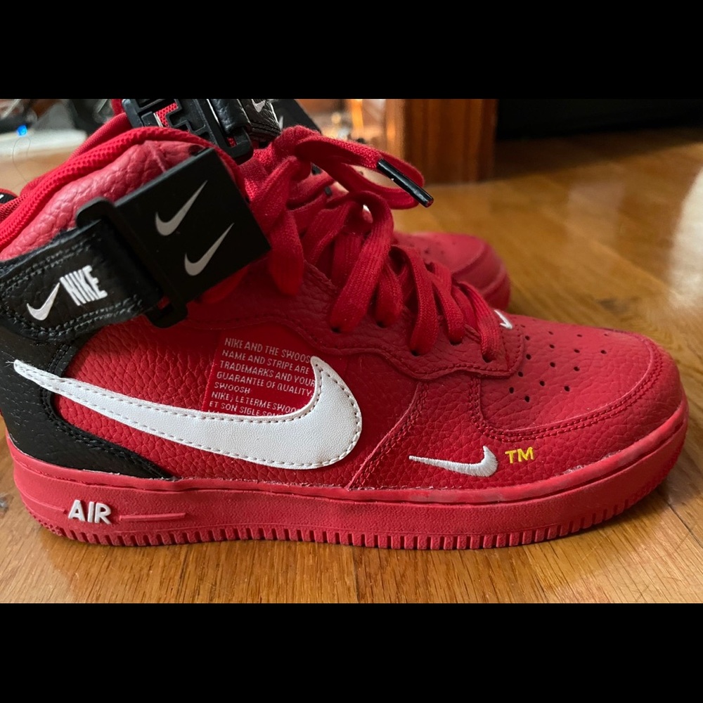 Air Force 1 Mid sz 5